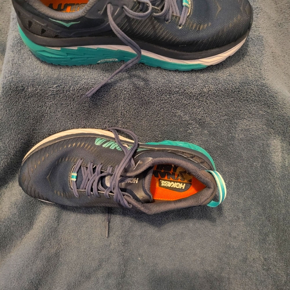 Womens sneakers